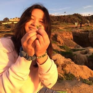 Meet your Posher, Hong